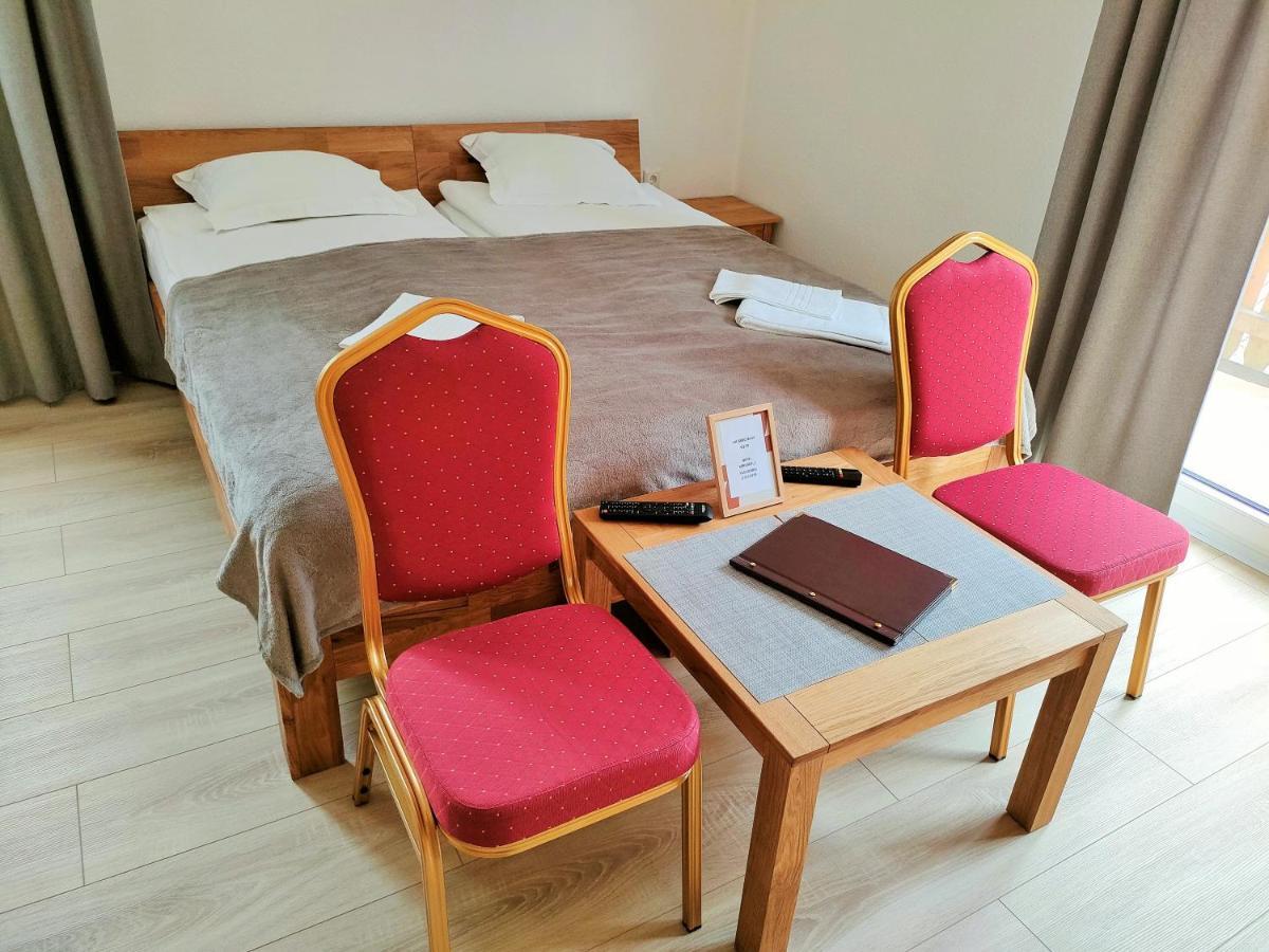 Am Berg Hotel-Restaurant 哈茨边的赫茨伯格 外观 照片
